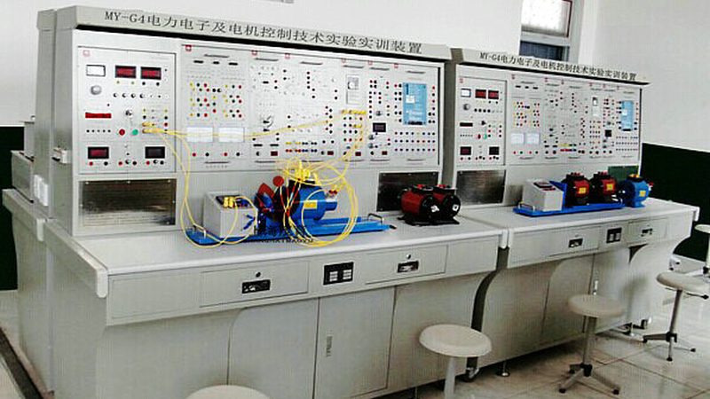 低压配电柜铜排规格参数揭秘：关键因素与选型要点
